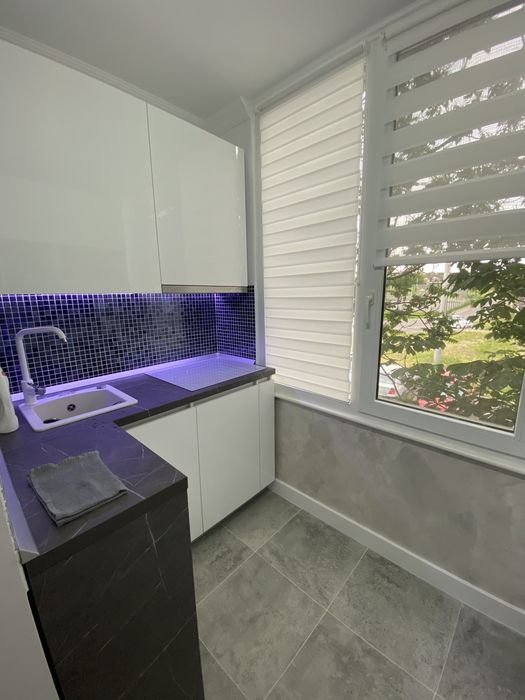Apartament cu 3 camere de inchiriat zona Rogerius