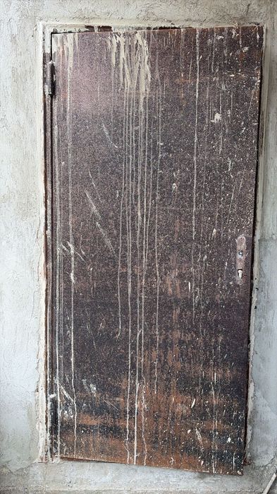 Дверь наруж, утепленный