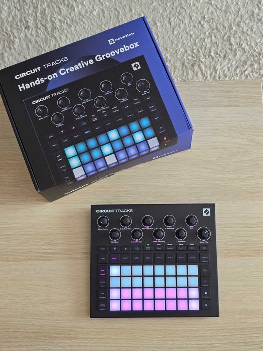 Novation Circuit Tracks - ca nou, full box, garantie pana in 2028