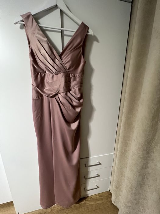 Елегантна официална рокля