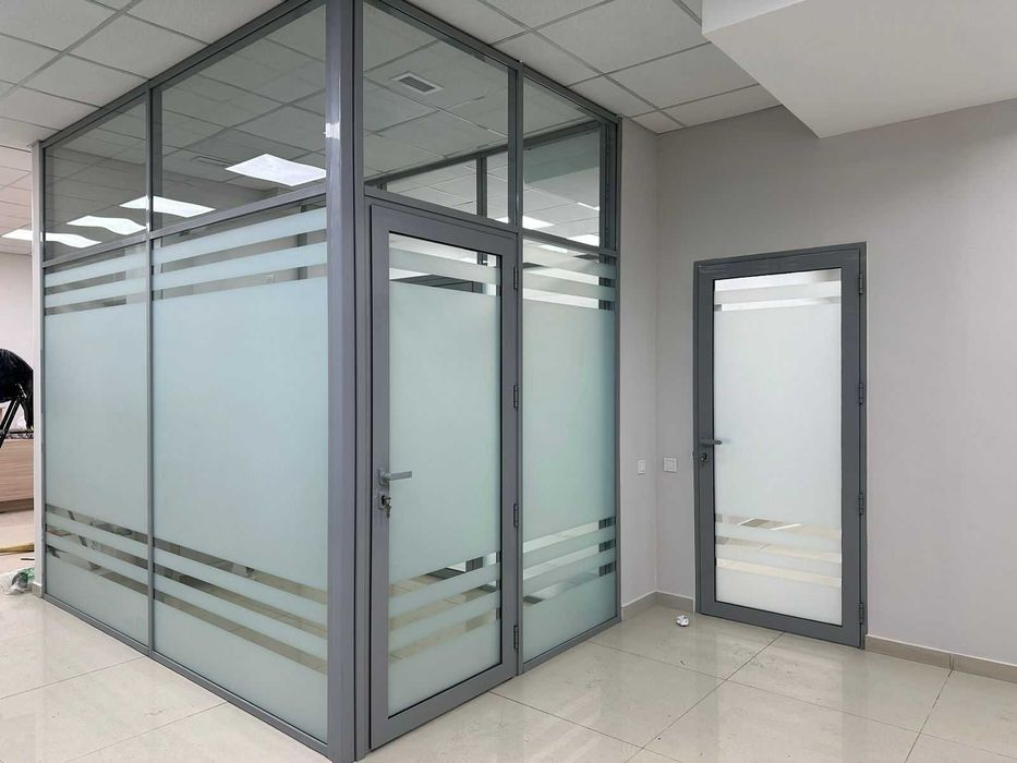 Пластиковые окна, витражи, двери