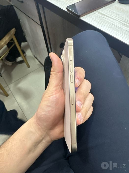 Iphone 16 pro max 256 g 90% yomkost simkartali