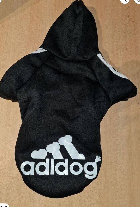 Jacheta neagra pentru caine, Nou.