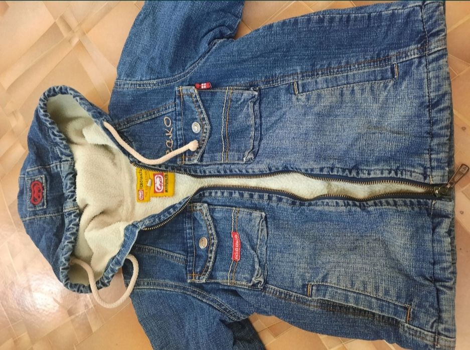 Джинсовая куртка на ребёнка