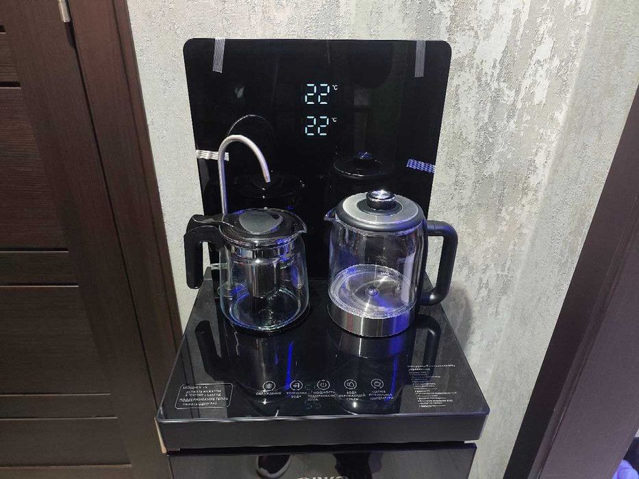 Брендовый кулер AIWA C голосовым управлением с сенсорным дисплеем