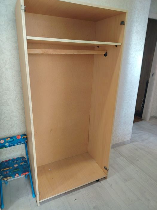 Продам шкаф 10000