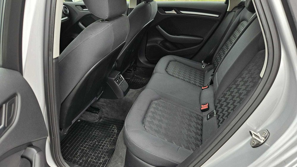 Audi A3 Sportback 1.4 TFSI S-Line / S-tronic