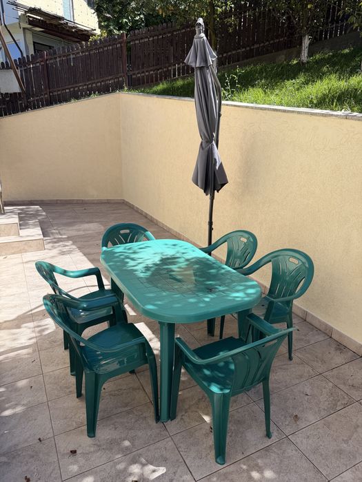 Set masa cu 6 scaune plastic pentru terasa