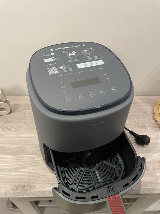Cosori airfryer чисто нов!