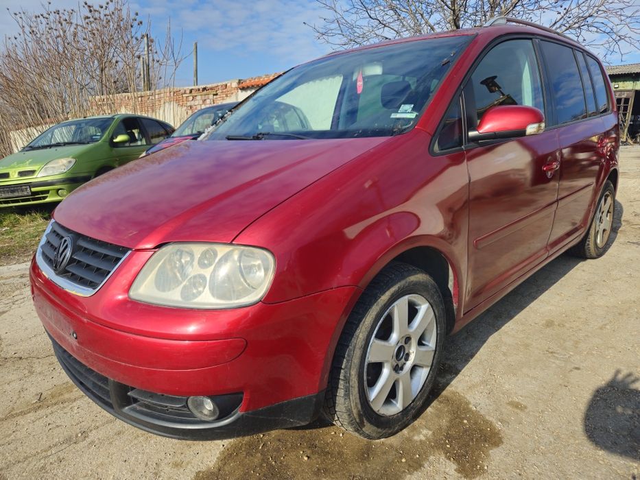 Фолксваген Туаран 2.0 136к.с на части VW Touran 2.0tdi 136 na chasti