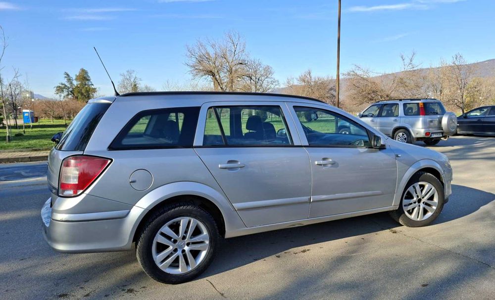 Opel Astra H дизел 2007г.