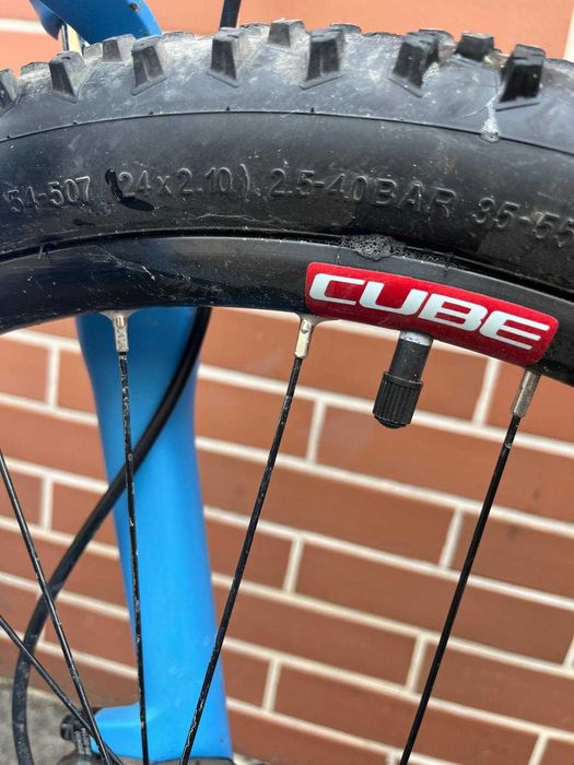 Vând Bicicletă CUBE Acid 240 Disc