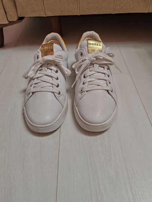 Guess adidași/pantofi sport