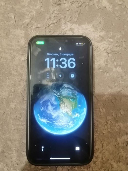 Айфон 11 в хорошем состоянии
