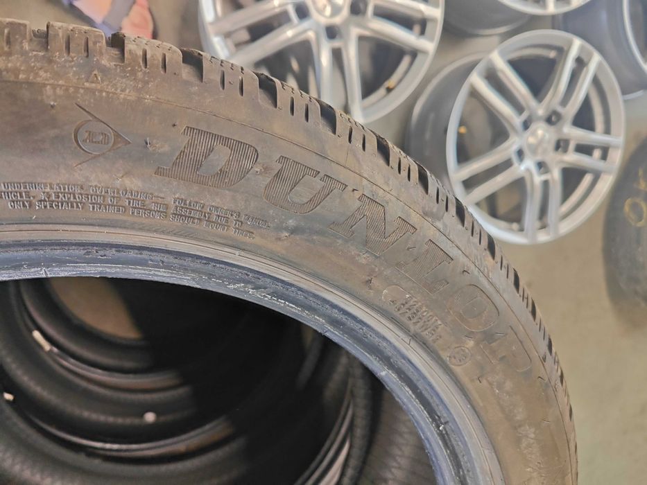 4бр.зимни гуми 225/50/17 Dunlop