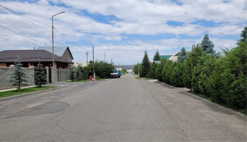 Продам дом в отличном районе