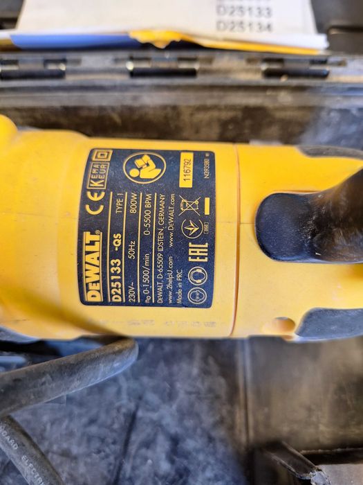 Перфоратор Dewalt D25133K