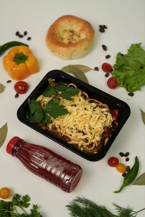 Услуга Кейтеринг Доставка готовы еды.