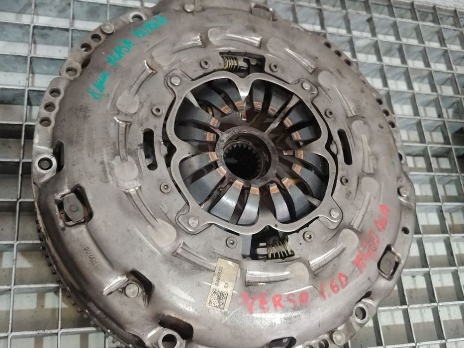 kit ambreiaj volanta masa dubla  1.6 d n47c16a toyota verso r2 31250-05210