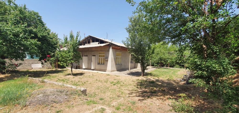 Qibray tumani Salor MFYda 10.6 sotix uchastka sotiladi