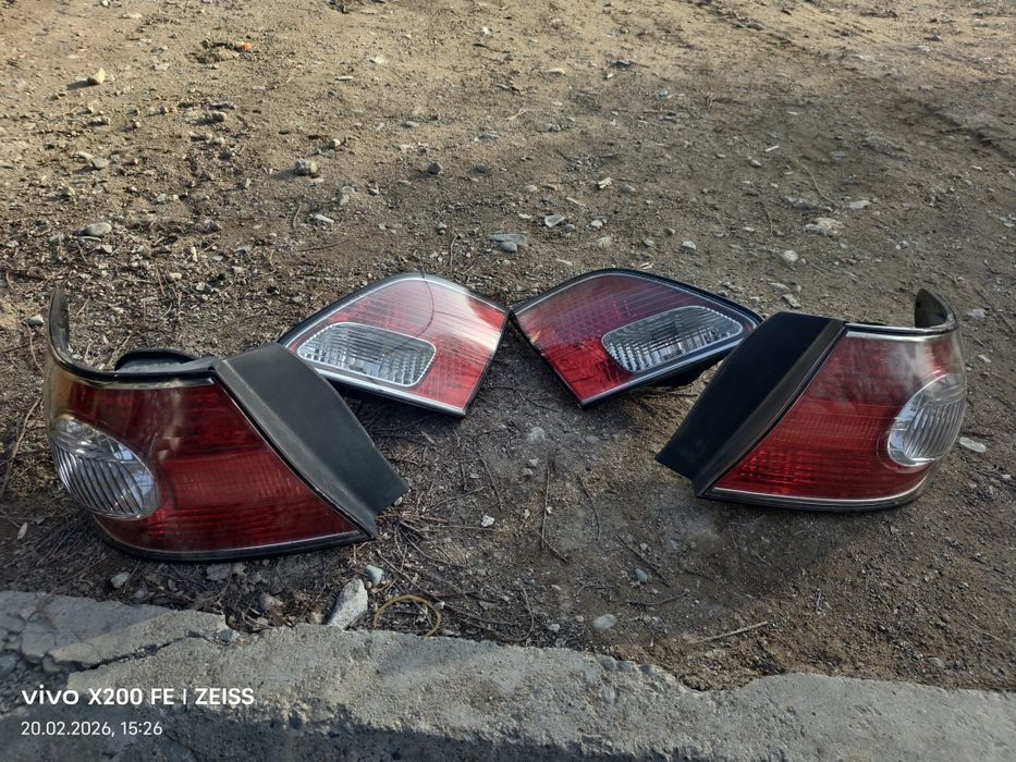 Продам задний фонарики