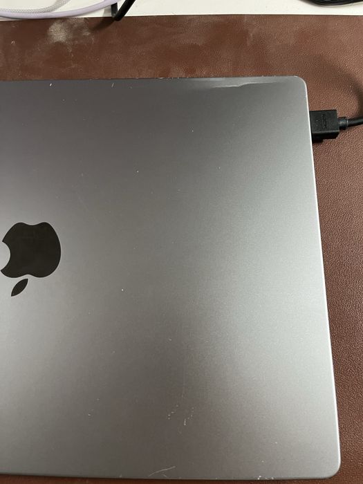 Macbook M1 PRO 16” 32гб ОЗУ 512 SSD