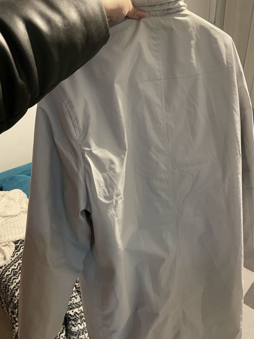Geaca h&m antivant