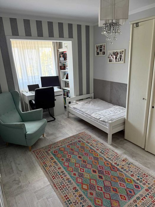 Proprietar: Vand apartament cu 3 camere: Cluj - zona Mărăști