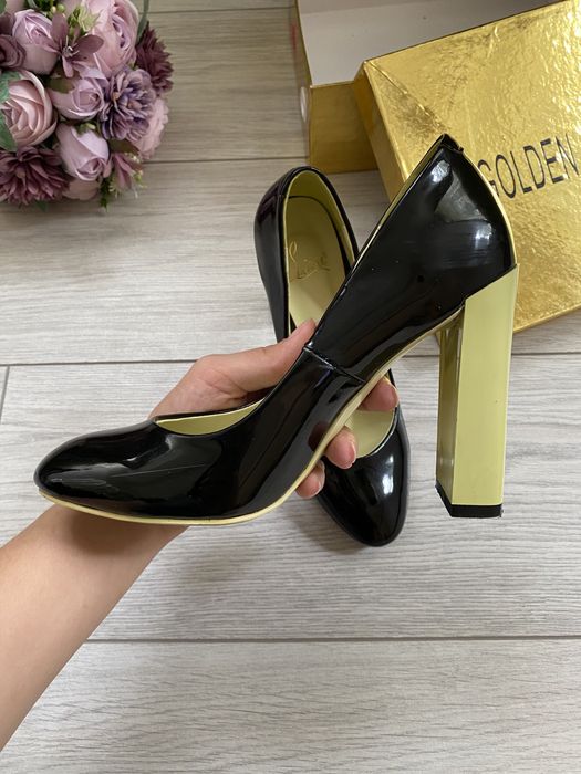 Продам туфли