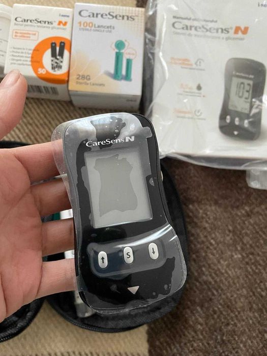 Glucometru nou CareSens + teste si ace
