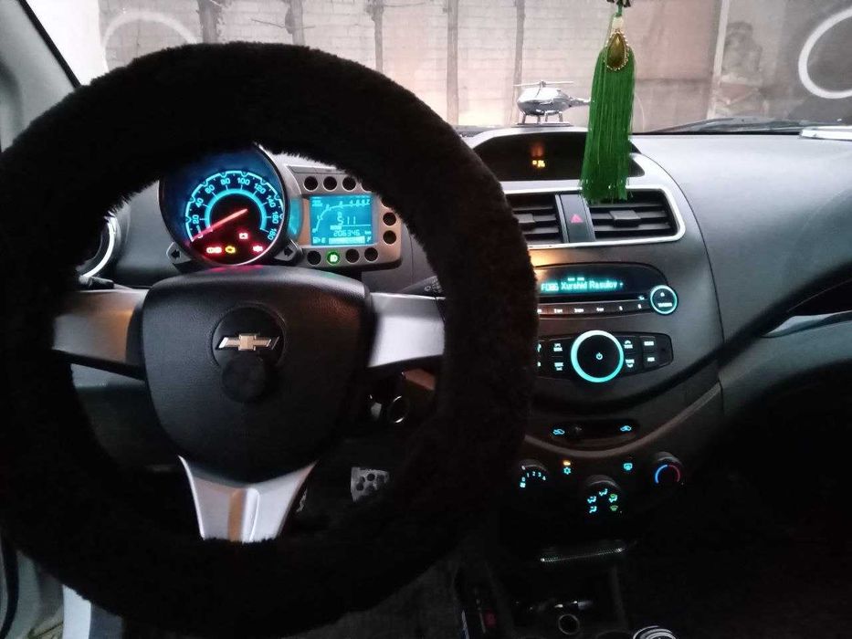 SPARK 2 pazisiya 2012 kraska tozza