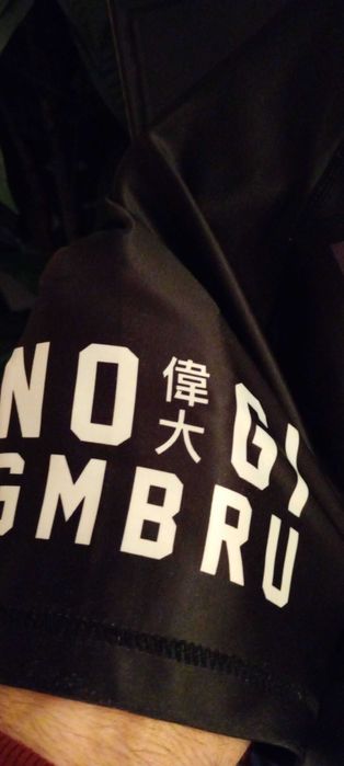 Рашгард за MMA жиу житсу джудо Gambaru