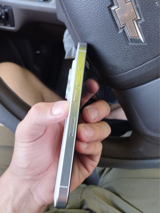 iPhone 15 Pro сатылады бағасы 320000теңге