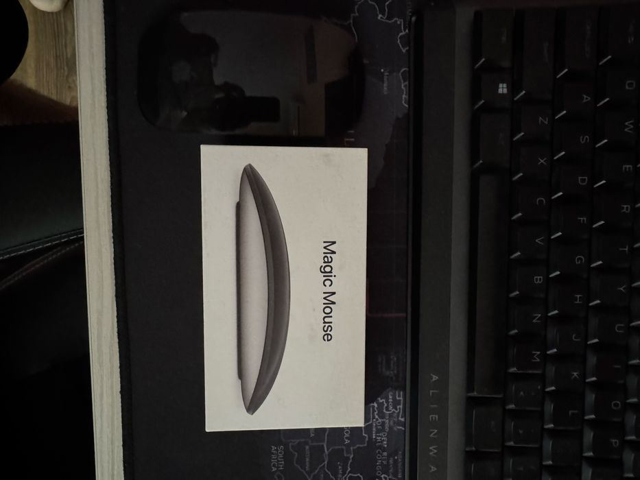 Apple Macbook Air 15.3 inch
