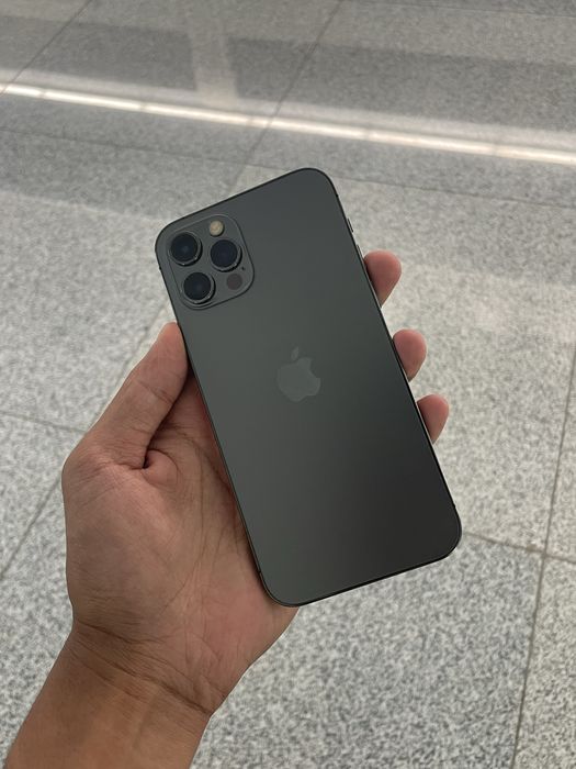 Телефон iPhone 12 Pro 128gb