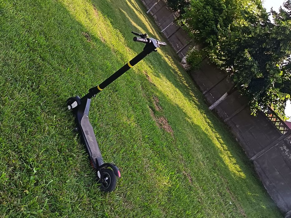 Vând trotineta electrica freewhel rider t4