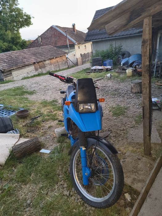 Vând sau schimb cu choper