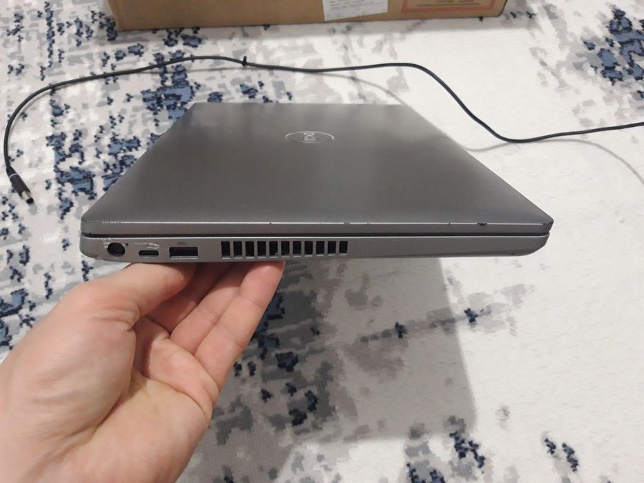 Notebook core i7-10810U