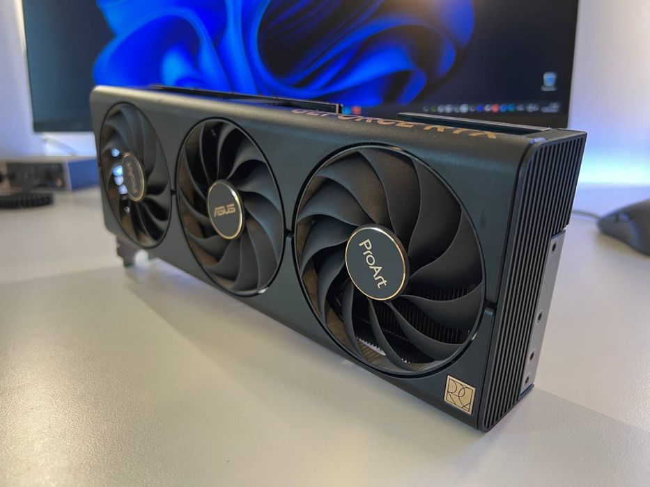 RTX 4080 super Asus Pro Art