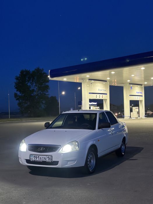 Продам приору 2014г