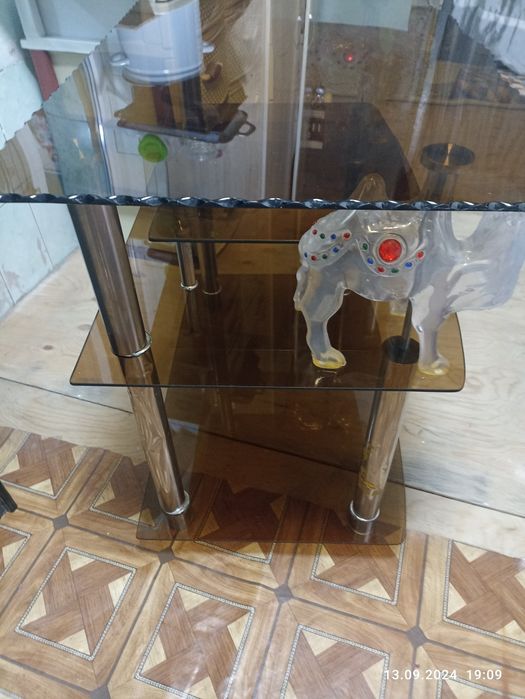 Подставка под телевизор