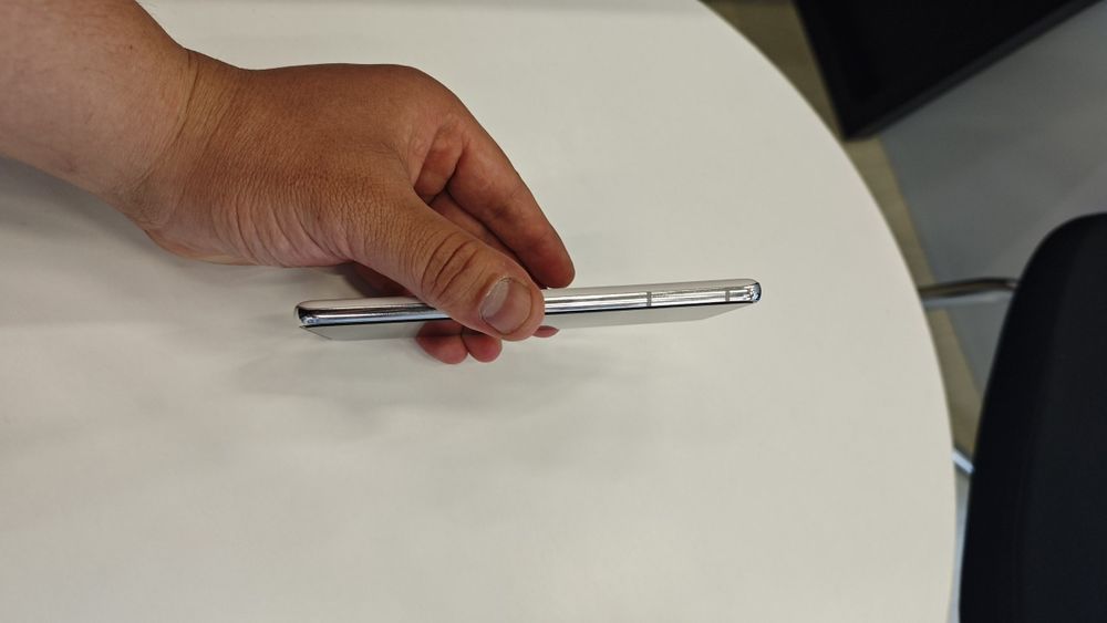 S21 256 gb sotiladi xolati ideal