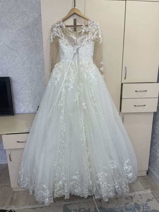 Свадебные платья