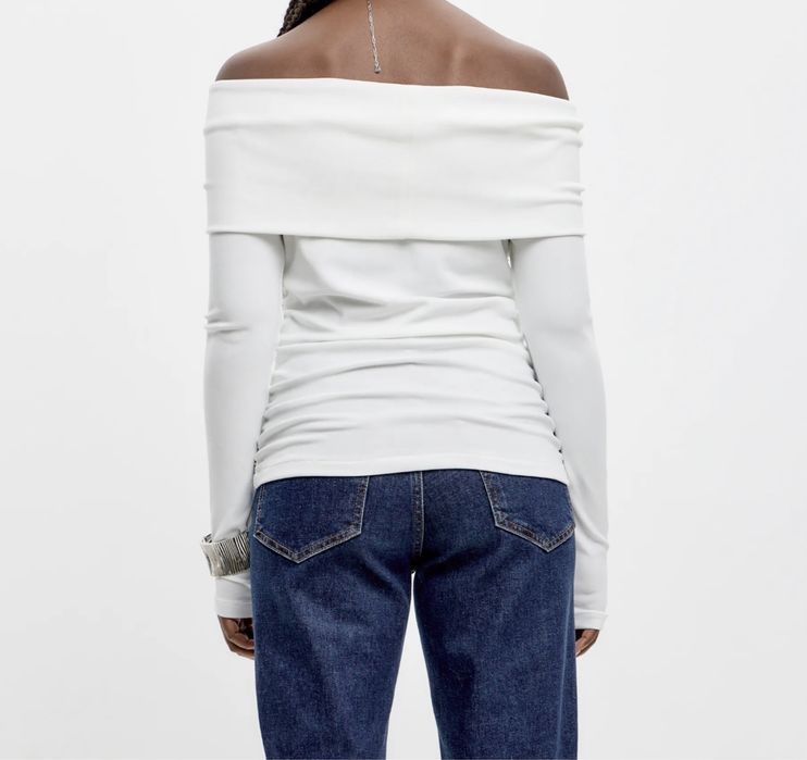 Лонгслив кофточка блузка