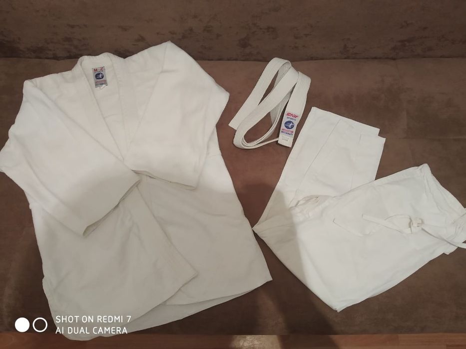 Продам костюм таэквондо