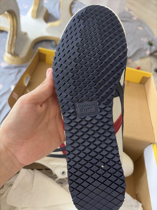 Обувь, крассовки