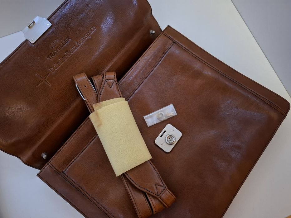 Servieta Traveller Daimler-Benz Aerospace (azi Airbus)