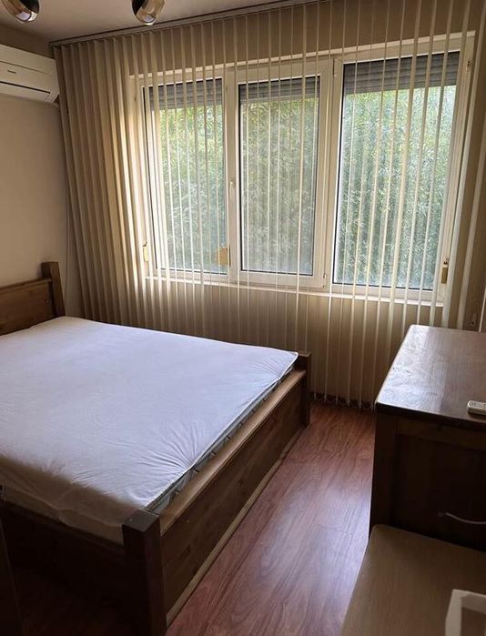 Дава се под наем Тристаен апартамент в Пловдив, Кючук Париж - 76 кв.м за 408 € - Снимка #3