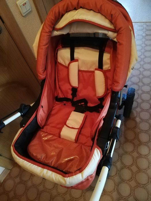 Продам отличную детскую коляску