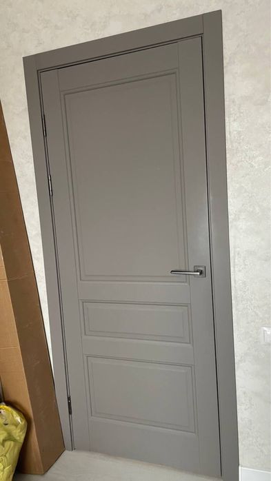 Продам новую дверь